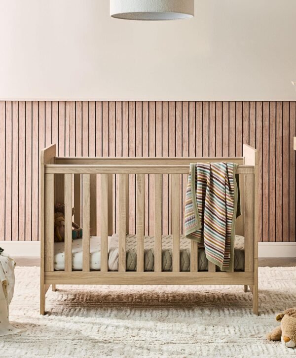 Atlas Small Cotbed - Light Oak